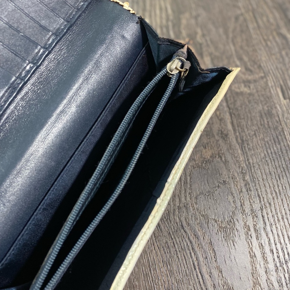 CHRISTIAN DIOR Trotter Wallet Crossbody - Picture 7 of 12